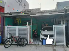 Jual/take over cepat rumah di Perum Mahkota Regency