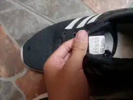 sepatu adidas asweerun orginal