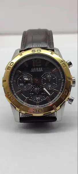 Jam Tangan Guess W0801G1