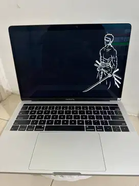 Macbook Pro 13 2019 i7 16GB/1TB