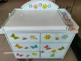 Baby Box Lemari Laci Buat Bayi Kayu Solid