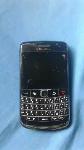 hp legendaris jadul blackberry bold onyx2