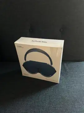 AIRPODS MAX NEW IN BOX