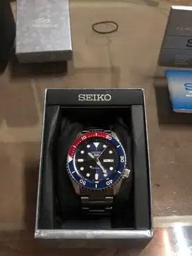 Seiko 5 Sports Pepsi Automatic Blue Dial FULL SET