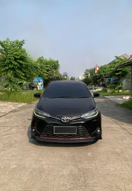 Toyota Yaris 1.5 1500 TRD Sportivo Bensin - Manual MT 2020 Black Hitam