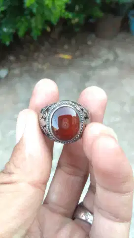 Batu angka 8 (natural)