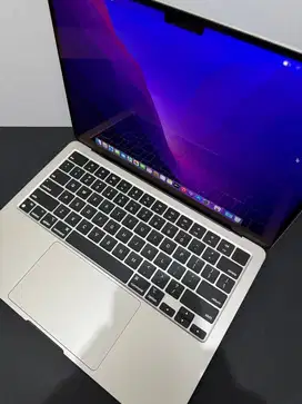 Macbook Air 13 2022 m2 8 256gb