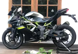 BU dijual cepat !! Ninja 250 SL Mono like NEW