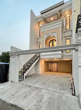 RUMAH SIAP HUNI KOMPLEK M KAHFI 1 JAGAKARSA , JAKARTA SELATAN