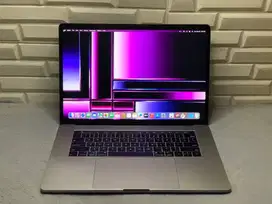 Macbook Pro 15 2018 i9 dual 32 512