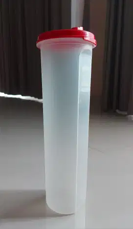 Botol Air/ Pitcher Tupperware 1.1L