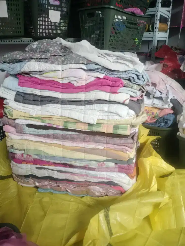 HOST LIVE SHOPEE TIKTOK