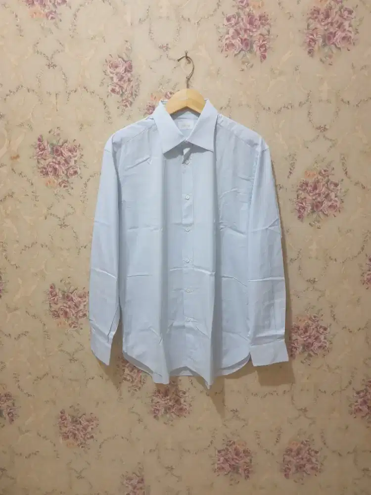 Mulus .authentic baju kemeja .shirt brioni size L