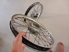 Velag Supra x 125 merek CRV