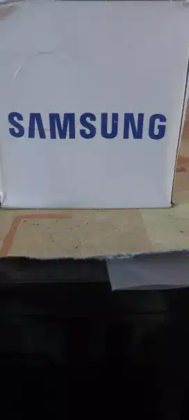Gelas samsung with box dvd