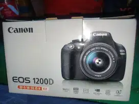 Camera canon eos 1200D