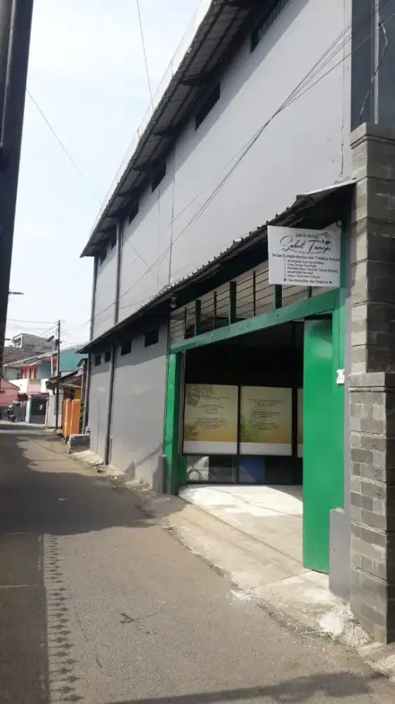 Gedung 3 lantai, Dekat Flyover Cimindi Bandung