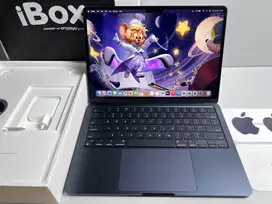 MacBook Air Retina 13” M2 2022 Midnight