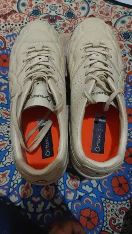 Sepatu Futsal Ortuseight Jogosala Revolt Original