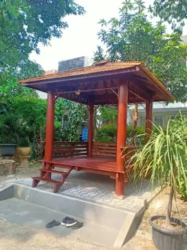Gazebo ukuran 2 x 2 meter