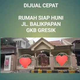 Rumah 2 lantai GKB. Row Jalan Sangat Lebar