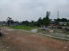 Tanah luas 1300 meter Pinggir jalan utama