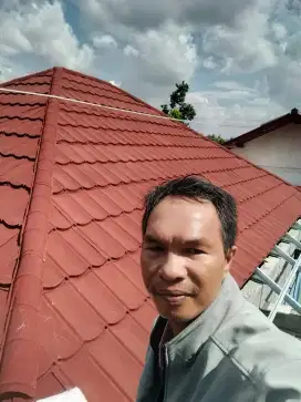 Baja ringan material sekalian pemasangan