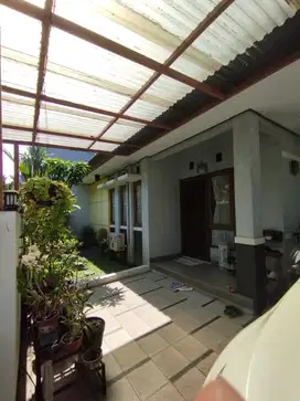 Rumah siap huni di Taman Holis Indah kota bandung
