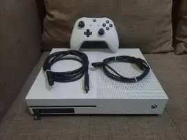 XBOX ONE S 512 GB