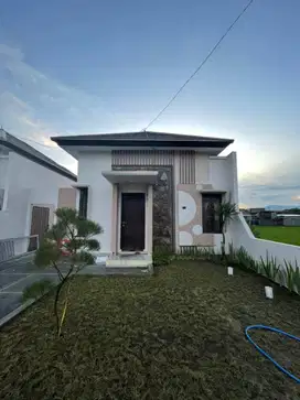 Dijual rumah kantor di Perum Mambalan Harmoni Mataram NTB LT/LB 125/70