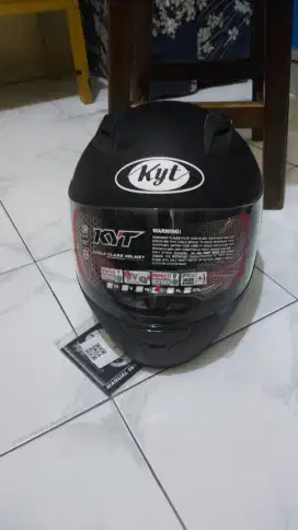 Helm KYT RC7 size M