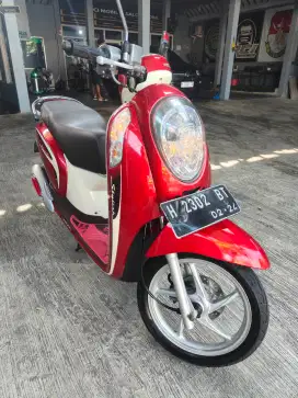Honda Scoopy Mulus kilometer rendah