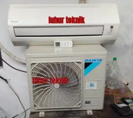 Ac daikin Malaysia 1/2 pk