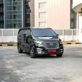 Hyundai H1 Royale facelift 2,5 At solar tahun 2018