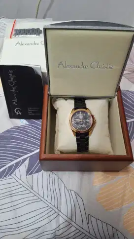 Jam tangan wanita brand alexandre christie