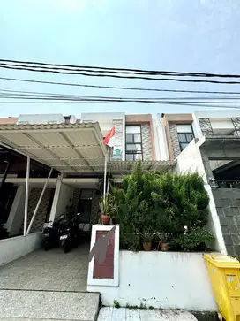 Turun Harga, Jual Cepat Rumah Cantik dan Terawat. Nego sampai jadiii!