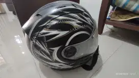 Helm Yamaha Vixion Old