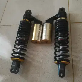 Jual Cepat shockbreaker belakang Merk DBS mulus mash spt baru