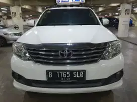 Toyota Fortuner 2.7 G Lux 2013 FullOriginal SepertiBaru Gressss ISTW