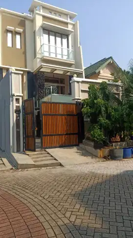 Tempat aman ,satpam 24 jam cek setiap 1 jam