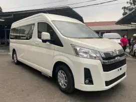 HIACE PREMIO & COMMUTER