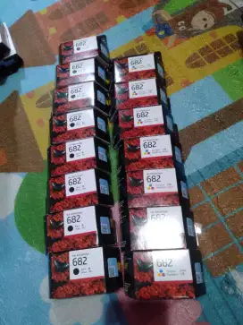 Menerima cartridge printer tinta