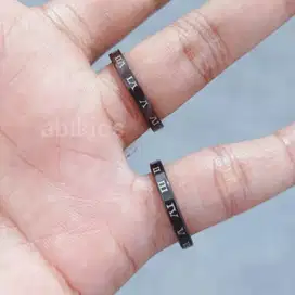 Cincin tangan 3mm angka romawi minimalis dan modern c32 hitam