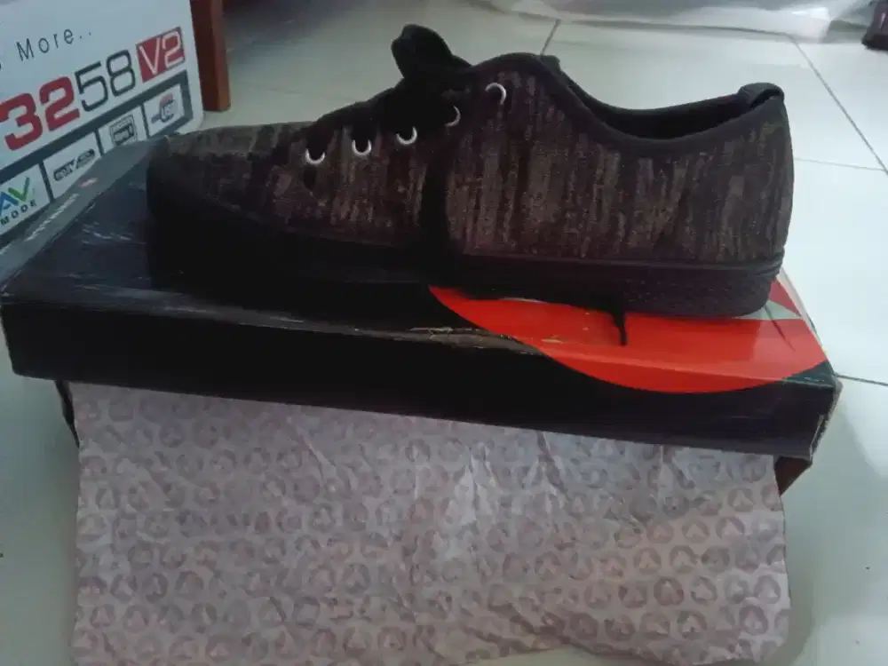 Air walk size 41 new