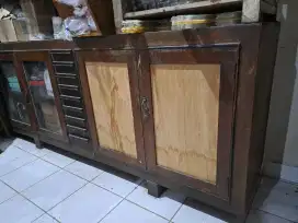 Buffet, lemari piring, kayu jati, Antik