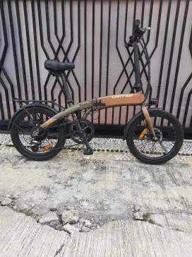 Ebike Sepeda Listrik Lipat United FURION Electric 95%