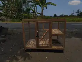 Kandang kucing tingkat