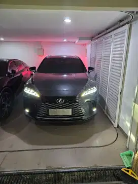 Lexus rx350h hitam dalam hitam