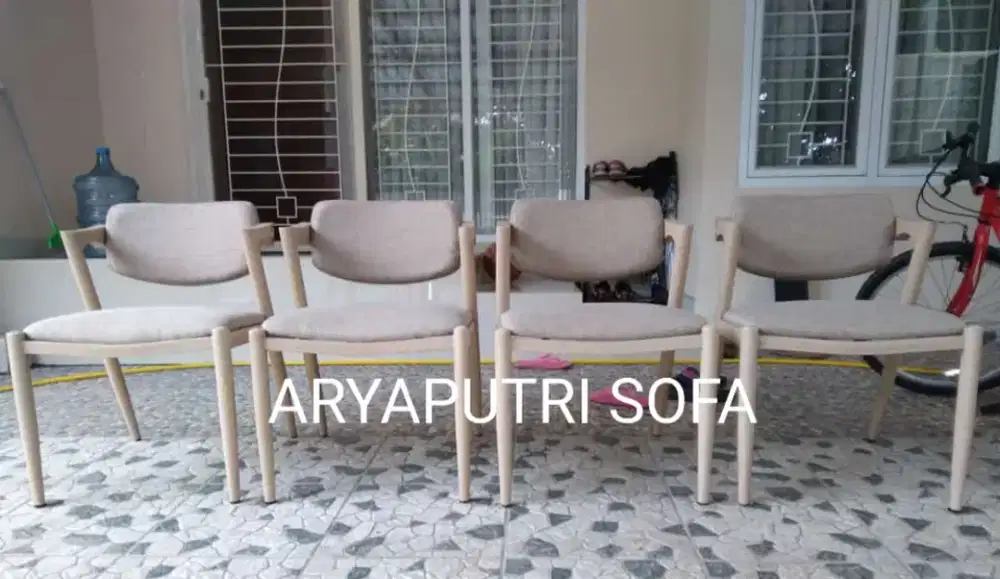 Ahlinya Service Sofa Panggilan Bergaransi
