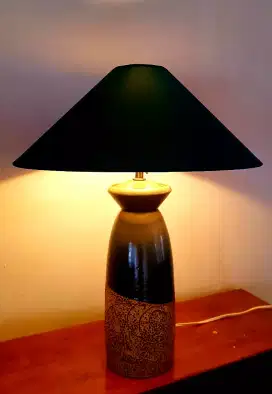 Lampu tidur antik cantik